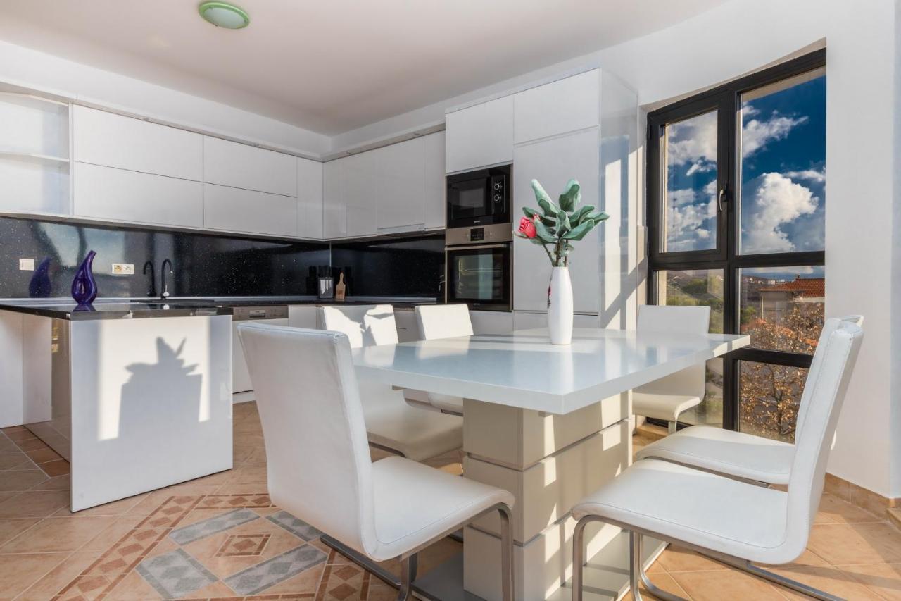 Vila Sani Crikvenica Lägenhet Exteriör bild