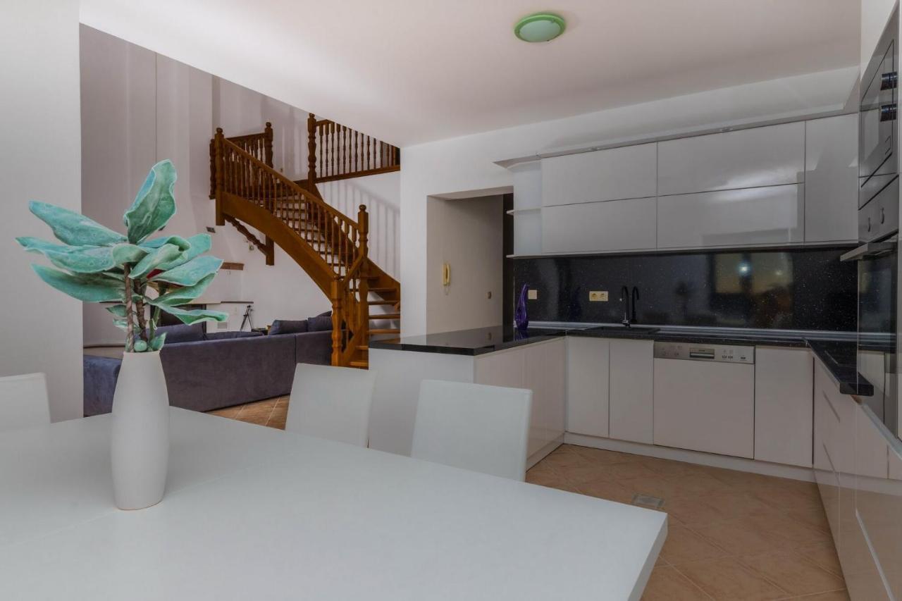 Vila Sani Crikvenica Lägenhet Exteriör bild
